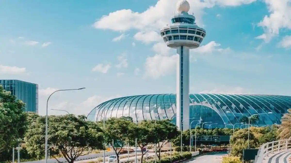 bandara-internasional-changi-singapura
