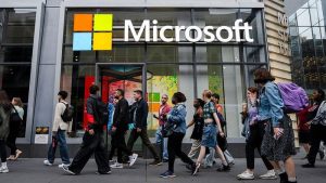 badai-phk-merajalela-kini-giliran-microsoft-pangkas-6000-pegawai-1747205827284_169